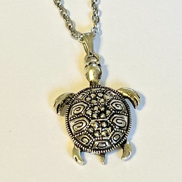 Silver Sea Turtle Necklace Marcasite Crystal Stainless Steel 20" Chain Plated - Picture 7 of 13